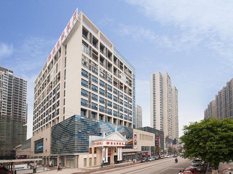 Vienna Hotel Nanxiong Exterior foto